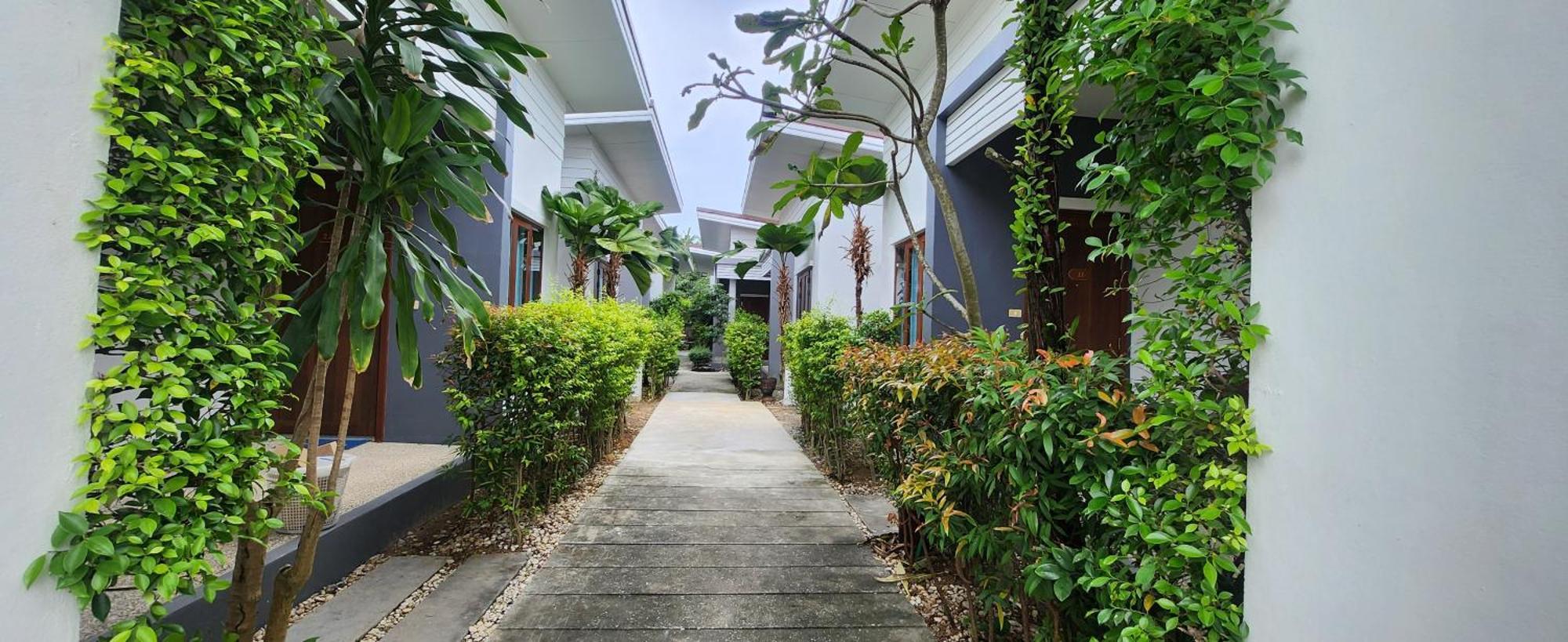 Purepamvillage Pantai Kata Luaran gambar
