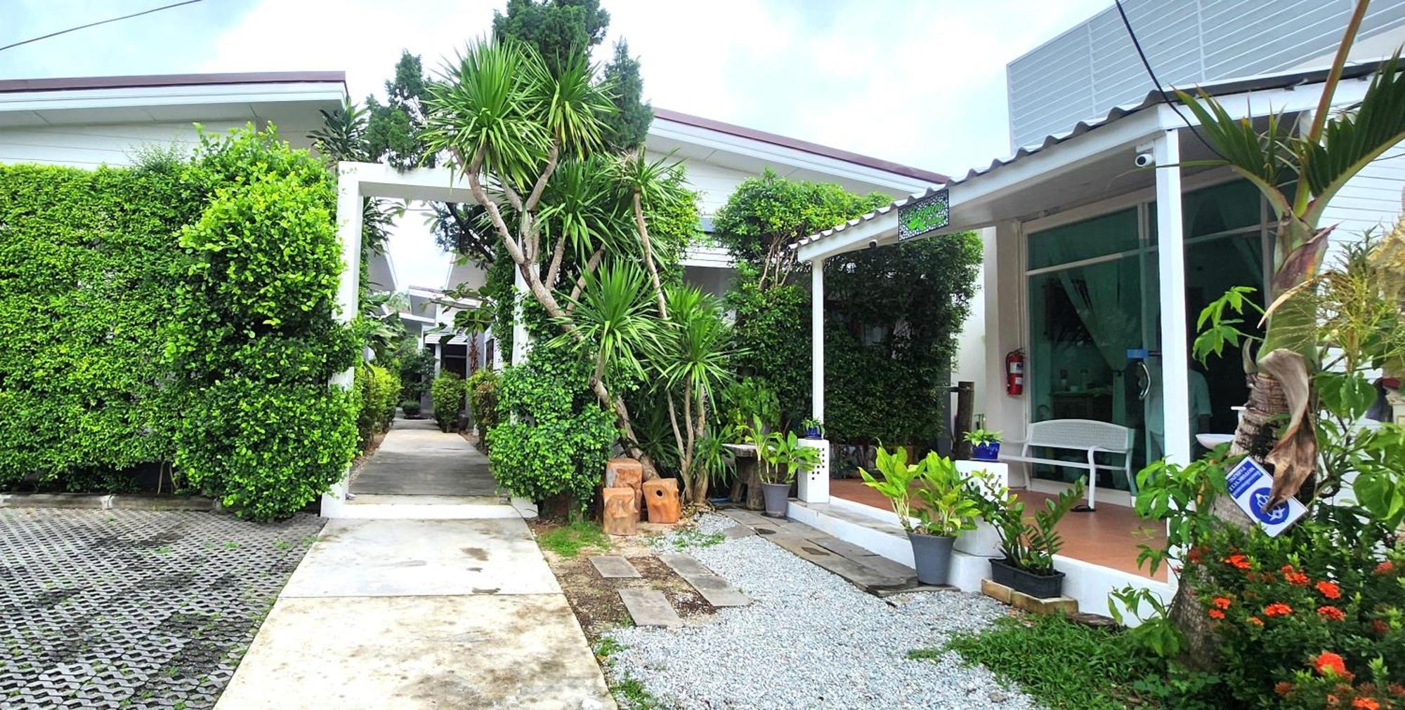 Purepamvillage Pantai Kata Luaran gambar